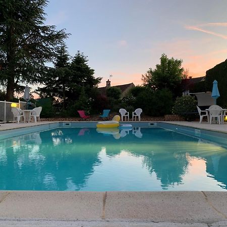 Brit Hotel Dak Hotel Avallon Esterno foto