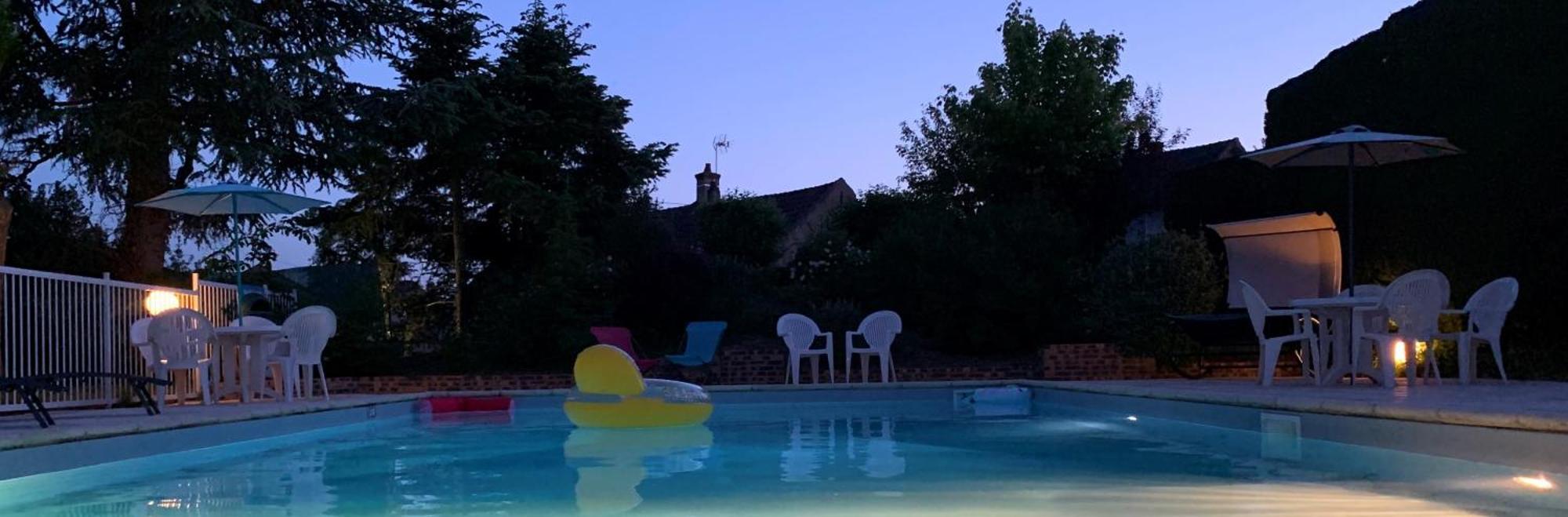 Brit Hotel Dak Hotel Avallon Esterno foto